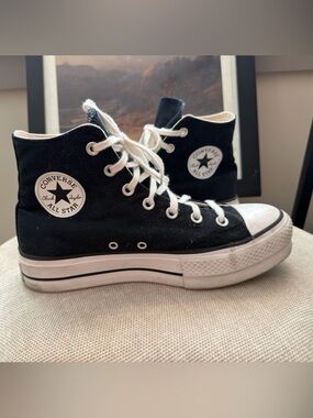 Converse Chuck Taylor All Star platform High Top Sneakers in Black and White